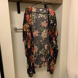 Floral cover up / poncho / kimono / robe